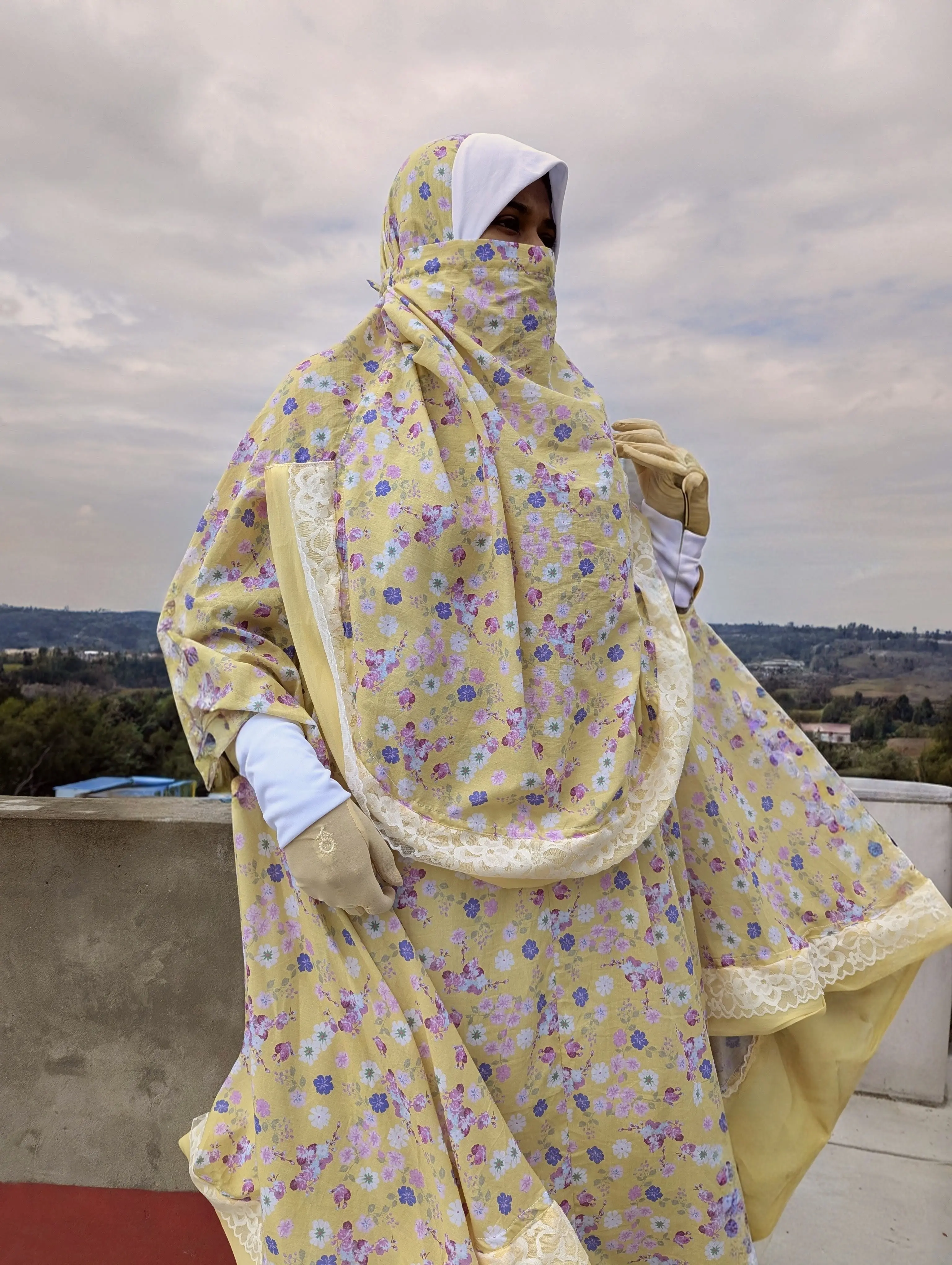 Yellow Sparse Khimar with Niqab