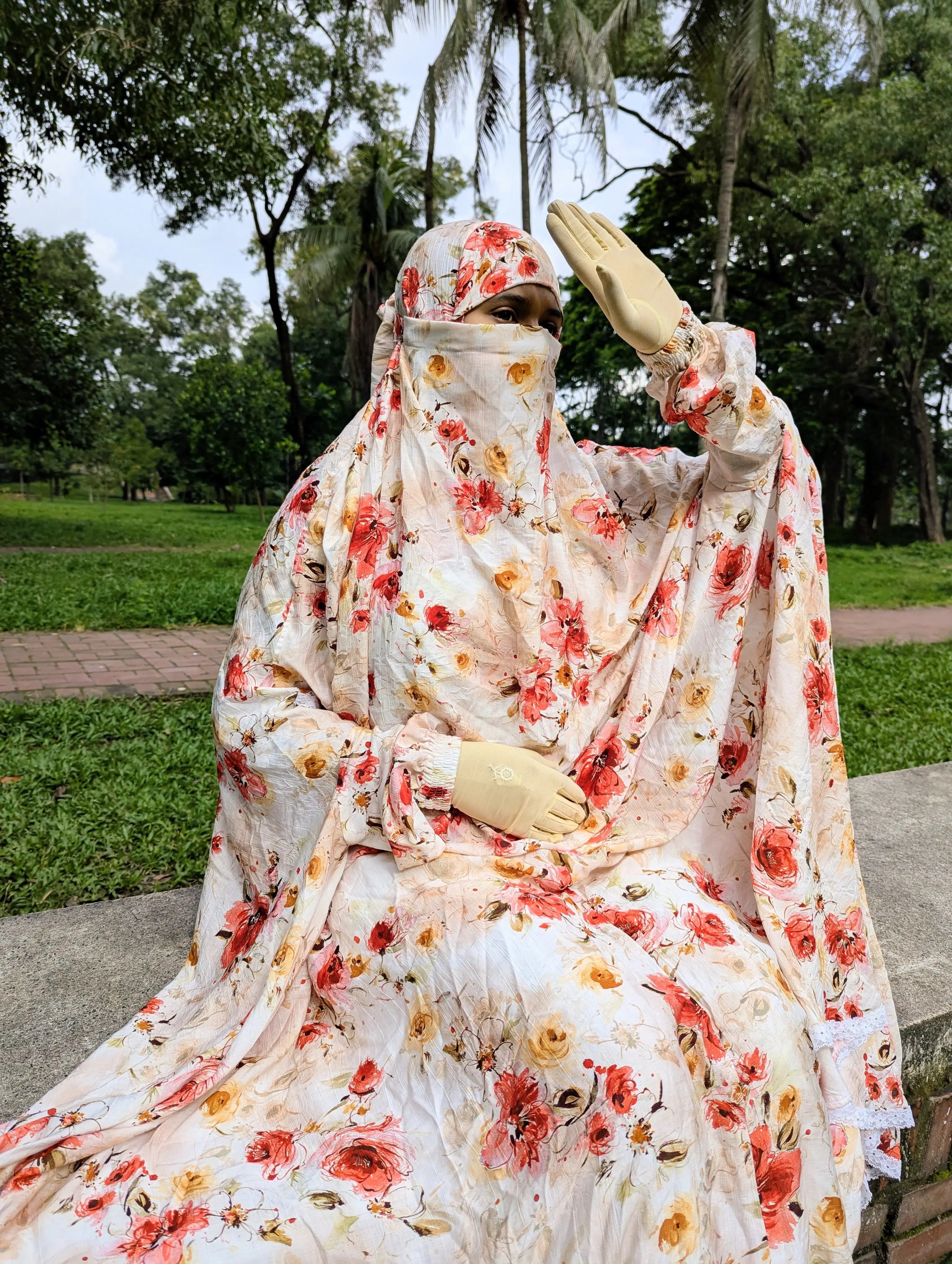 Red Sparse New Khimar