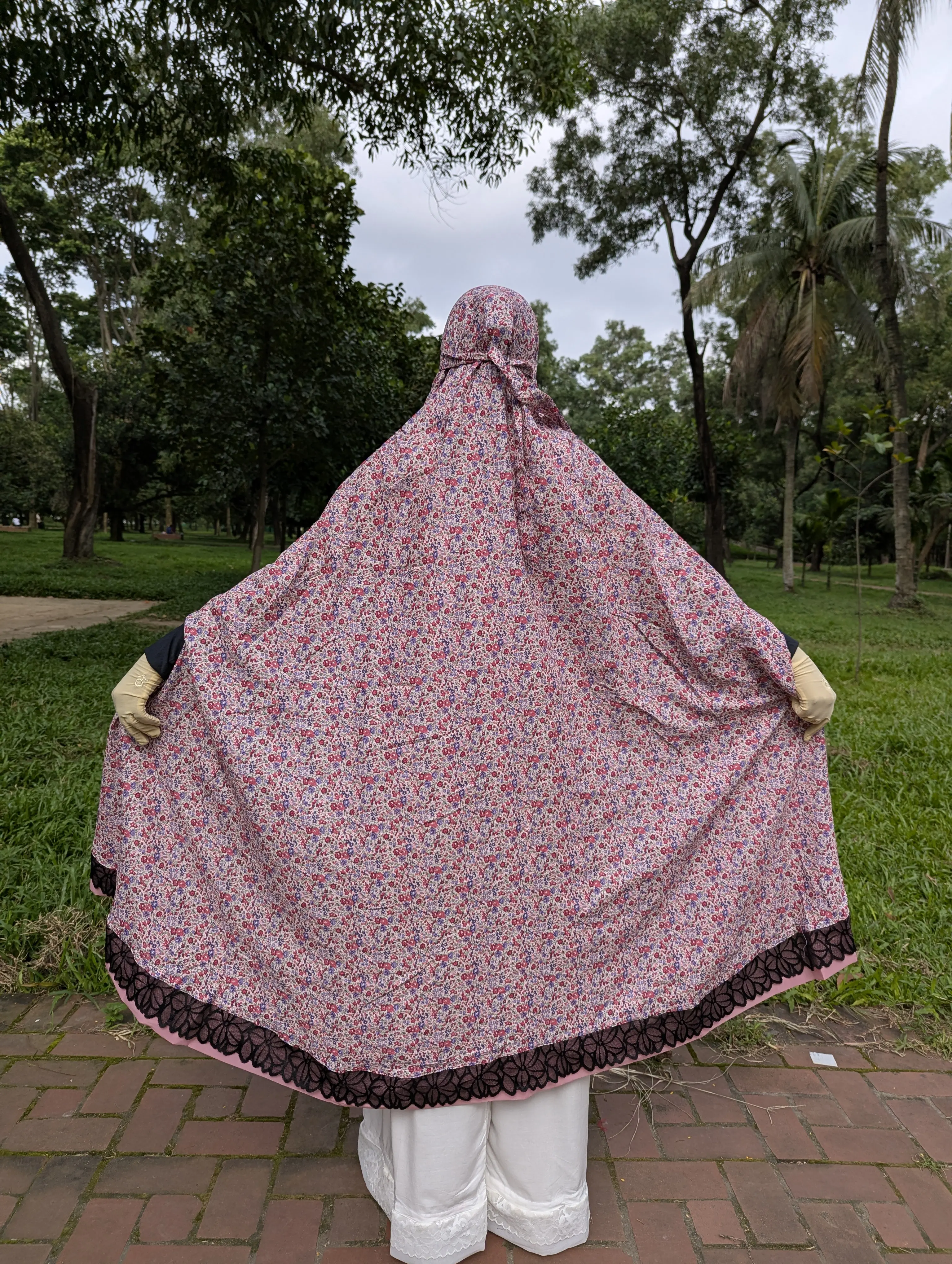Black Par Pink Khimar with Niqab